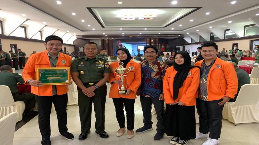 KPS FH UAD MENANG JUARA 1 LOMBA LEGAL OPINION DI SEKOLAH TINGGI HUKUM MILITER JAKARTA TIMUR